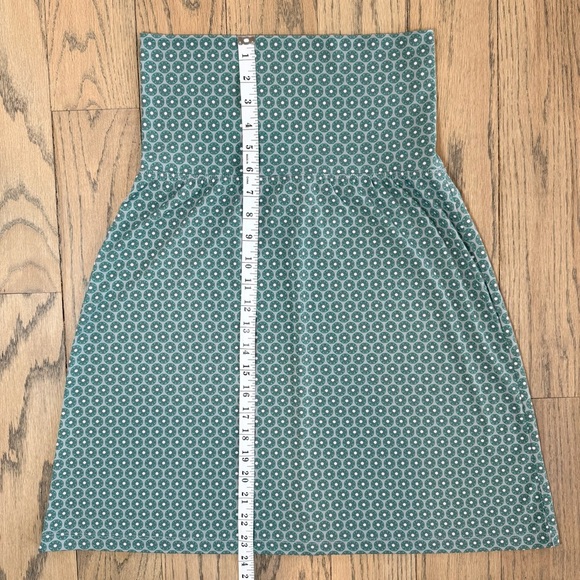 Max Studio Women’s Foldover Gray and Green Patterned Geometric Skirt Size Small - Picture 7 of 10